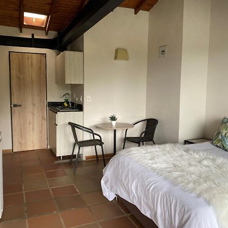 Ecolodge Bahia Del Penon Guatapé Εξωτερικό φωτογραφία