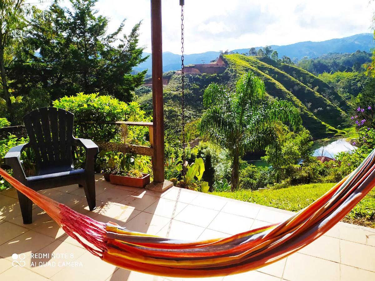 Ecolodge Bahia Del Penon Guatapé Εξωτερικό φωτογραφία