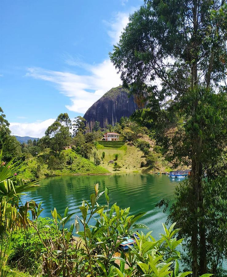 Ecolodge Bahia Del Penon Guatapé Εξωτερικό φωτογραφία