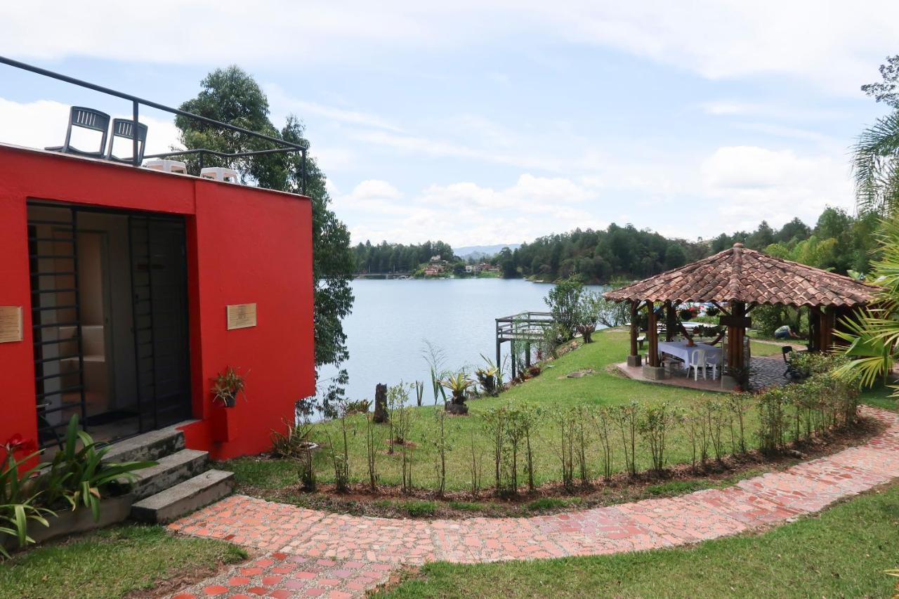 Ecolodge Bahia Del Penon Guatapé Εξωτερικό φωτογραφία